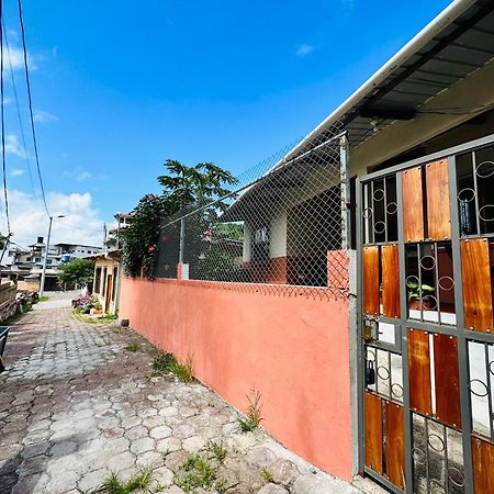 Casa Independiente Puerto Ayora  Exterior foto